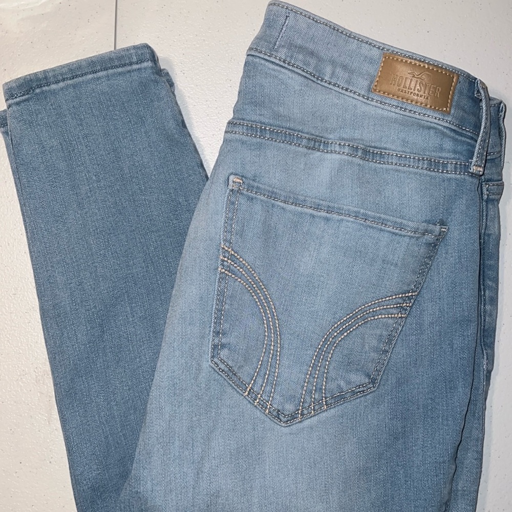 Hollister Curvy High Rise Super Skinny Jeans Size W30 L 28 / 11R